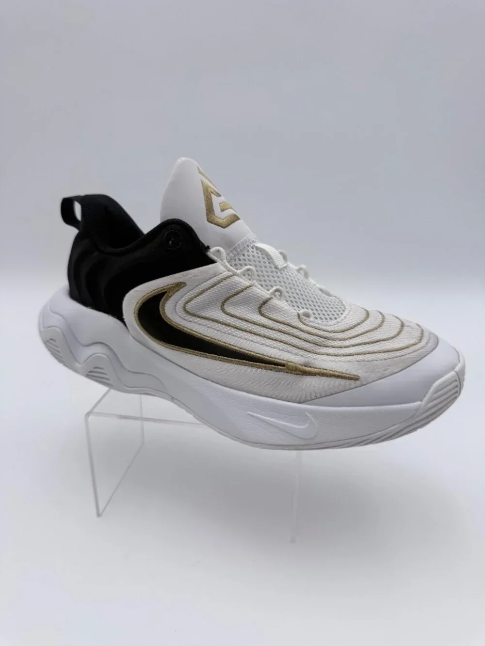 Nike Giannis Shoes Boys Size 4Y White Black Basketball FZ6734-100 Sneakers